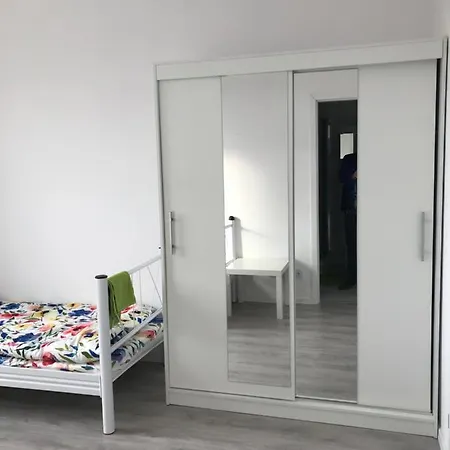 Pasnik Хостел Zerniki Wroclawskie